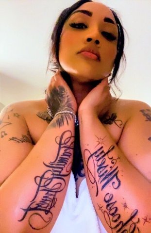 Oklahoma City Female Escort — In/Outcall, BDSM-SM Trained, Spanish Speaking - 1
