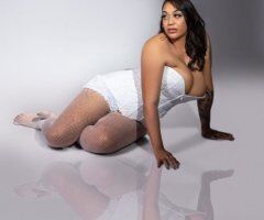 Modesto Natural Busty Bombshell Outcalls — 38DD Curves - Image 3