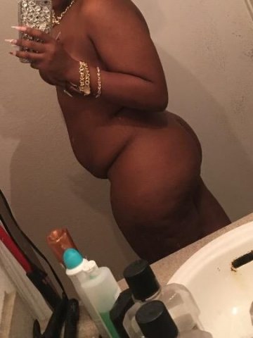 Slim Thick Female Escort in West Palm Beach — Outcalls + BBJ - 1