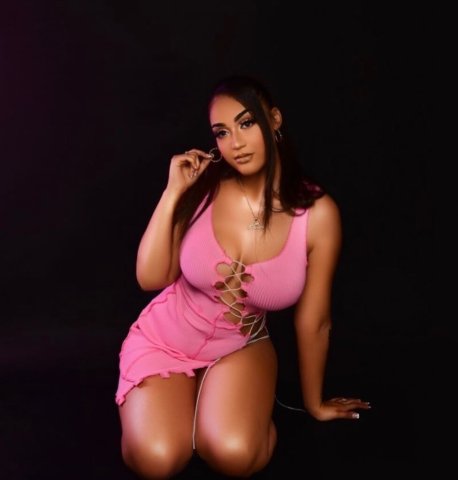 Sacramento CA Female Escort — FaceTime & Outcalls - 1