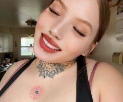 Bay — petite thick blonde playmate (incall) — TEXT for car date, Portland - Image 6
