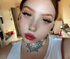Bay — petite thick blonde playmate (incall) — TEXT for car date, Portland - Image 9