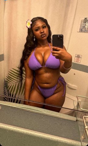Miami FL Independent Escort — Incalls in Safe Top-Tier Location - 1