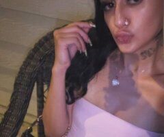 Memphis escorts - Memphis Petite Foreign Escort — Throat Demon Service