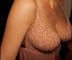 Chicago Female Escort — Incall & Outcall Screening Required - Image 9