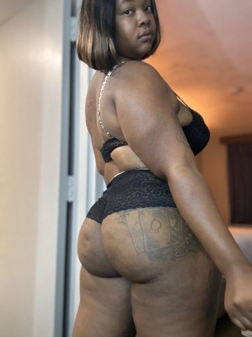 Monroe LA Female Escort — QV, HH, bare services & nuru massage (men only) - 1