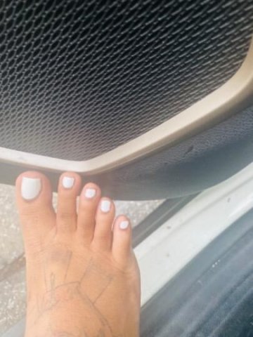 Outcalls Only — Columbia SC Female Escort for Massages, Anal, & Feet - 1