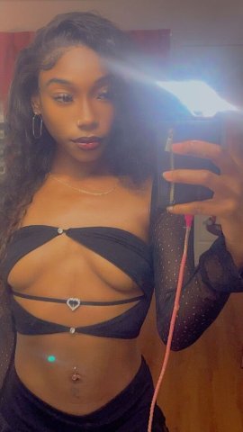 Palm Springs Outcall Dates with Facetime & Carplay - 1