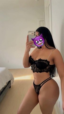 Venezolana Rica (24) — Seattle Incall Only - 1