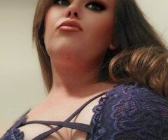 Tracy, CA Snowbunny MILF—Outcalls & Cardates (Greek friendly) - Image 4