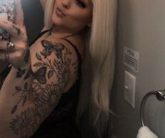 Fayetteville AR Female Escort — Sloppy head & fetish friendly - Image 4