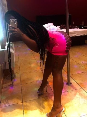 Tuscaloosa, Alabama Young Female Escort — squirting & footplay - 1