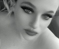 Hickory escorts - Tina — Female Escort for Live Video & FaceTime Phone Sex (Mild Roleplay)
