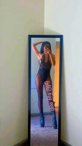 Garner, NC Petite Female Escort — Warm Throat & Juicy Cheeks - 1