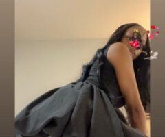 Outcall L Leave-Out Verification, Deposit/UBER, Drinks/Bar, Toy Shows, Feet, Personal Full-Body Massage (Oil) & Fantasy Private Dance - Image 6
