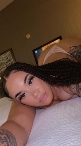 Ariel (Harrisburg) Female Escort — Reel & Intimate SE Setup - 1