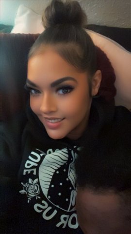 Kansas City Incall Escort — Wet Wet Wednesday Special - 1