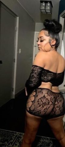 Harrisburg PA Squirter Escort — Nina (No GFE, no explicit talking) - 1