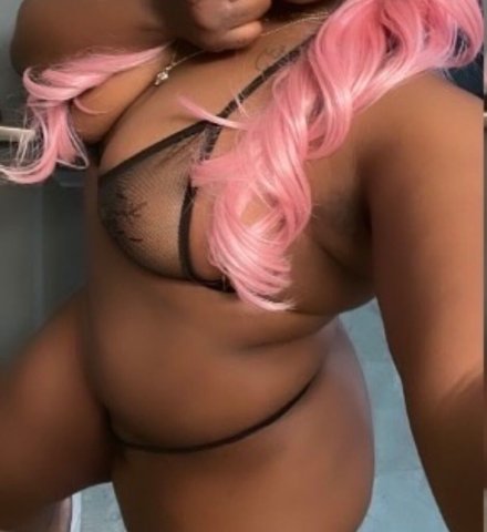 Cleveland, Ohio Female Escort — Submissive Daddy for Outcalls - 1