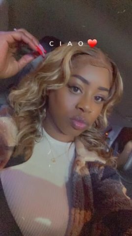 Madison Pay To Play  Escort — 5'4 Athletic Build - 1