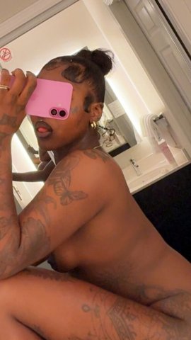 Divine Desires — Incalls & OutCall Female Escort (Louisville, KY) - 1