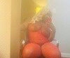 Milwaukee Female Escort — Upscale Incall & Curvy/Thick Play - Image 6