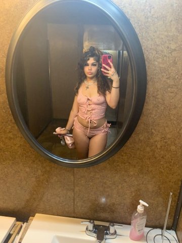 Mcallen, TX Cum See Me Babe 20 — Valentine Video Call Verify - 1