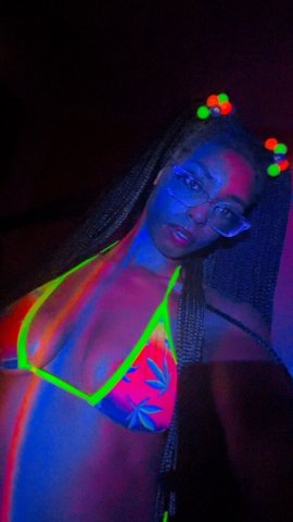 Killeen Incall/Outcall Specials — Discreet Fetish-Friendly Companion - 1