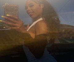 Seattle escorts - Seattle Female Escort — Incall, outcalls & dinner dates