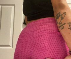 Petite Light-Skin Female Escort (21) — Soft Flirty Chat & Cheeky Energy - Image 3
