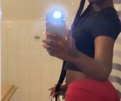 FUN GIRL - 26 | Classy Chocolate • Skinny & Petite Escort (Grand Rapids) - Image 3