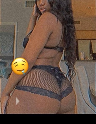 Incall Only Female Escort (Youngstown) — $200 Minimum - 1
