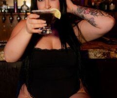 Chloe — Highly Reviewed Salem Female Escort - Image 4