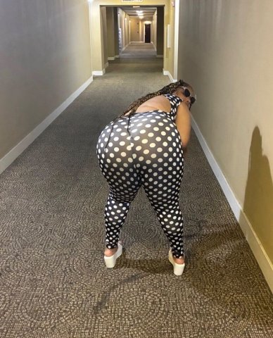 Austin TX Female Escort — Facetime/Video Verification - 1