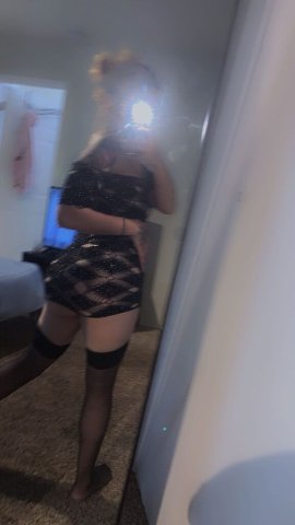 New in town Fresno CA — Female Escort for outcalls & cardates - 1