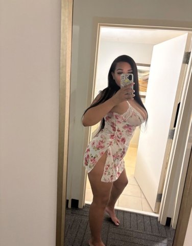 Hazel (21) — Chico Female Escort - 1