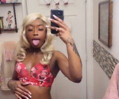 Chesapeake escorts - Petite chocolate  tight sessions with OC available