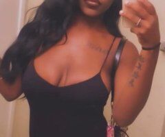Bakersfield escorts - Bakersfield, CA Thick Goddess Escort — Incall/Outcall Content/FT
