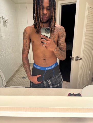 come get your pussy ate like never before and get a 2 for 1 with this curved dick! - 1