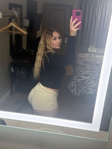 Stockton CA Outcall & FaceTime Shows + Content Bundles - 1