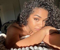 Redding CA Female Escort — Outcalls & MILF Curvy Figure - Image 6