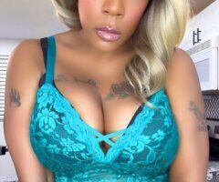 Fort Collins CO Female Escort — 2HR Rose VIP SPC outcalls - Image 3
