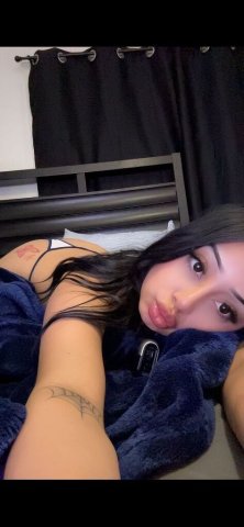 4'11 Petite Latina TQ Escort — 22 (FT Shows Available) - 1