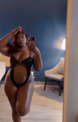 Female Escort Outcalls Only in Atlanta, GA — FaceTime & Google Meet - 1