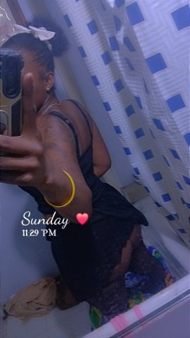 Milwaukee Female Escort for Greek, GFE & private entertainment - 1
