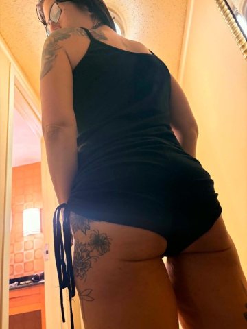 Columbus OH Female Escort — Tattoos, video call verification, and overnights - 1