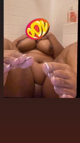 Mobile Big Breast Bombshell Female Escort — Outcalls Only - 1