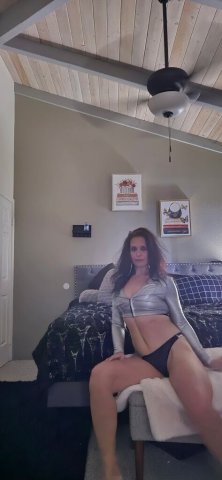 Amber — Thursday to Sunday client slots in Kona (solo/duo rates) - 1