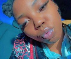 Rockford IL Female Escort — Marie Incall & Outcall (East State Street Hotel) - Image 3