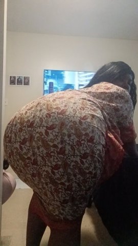 Knoxville Female Escort — Early Bird Specials - 1